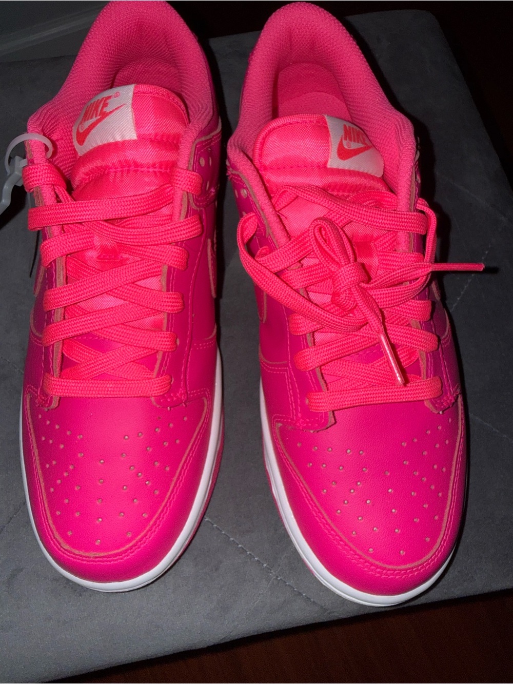 Nike Low-Top Sneakers in Neon Pink - Picture 3 of 4